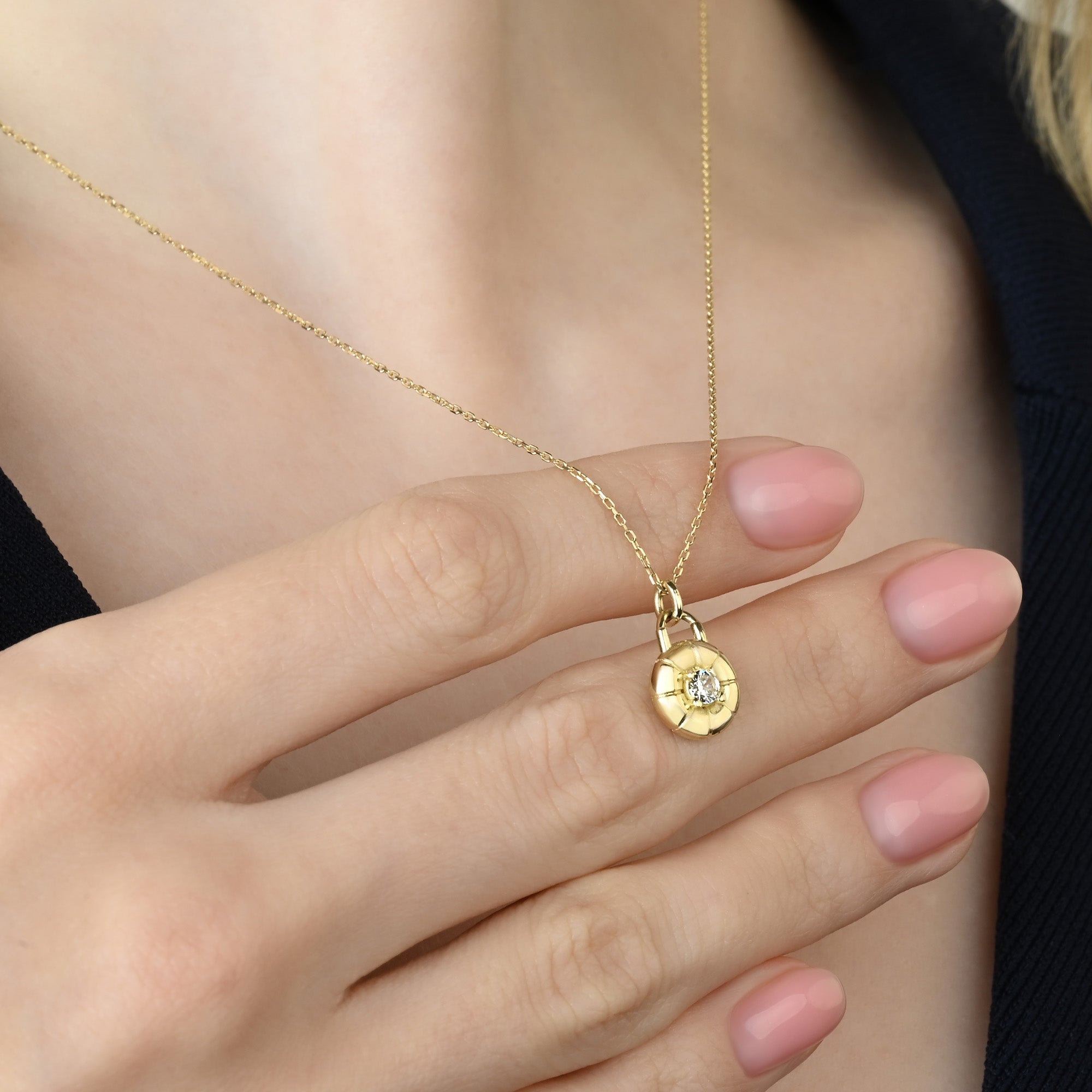 Elité Capsule Elité Lumi Kolye