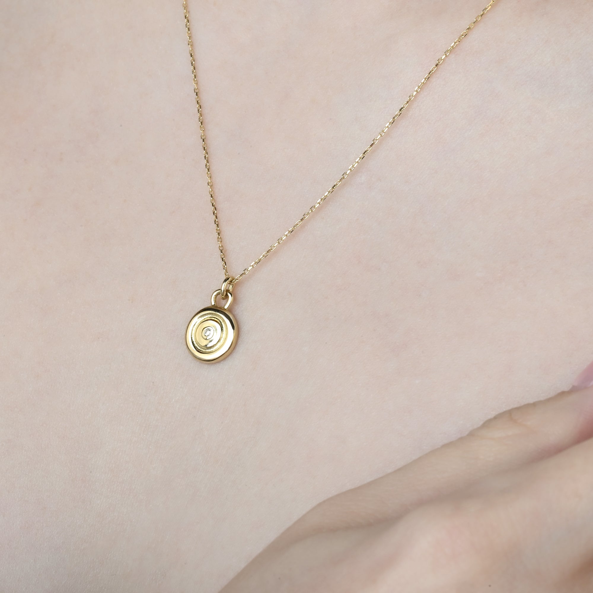 Elité Capsule Nude Kolye