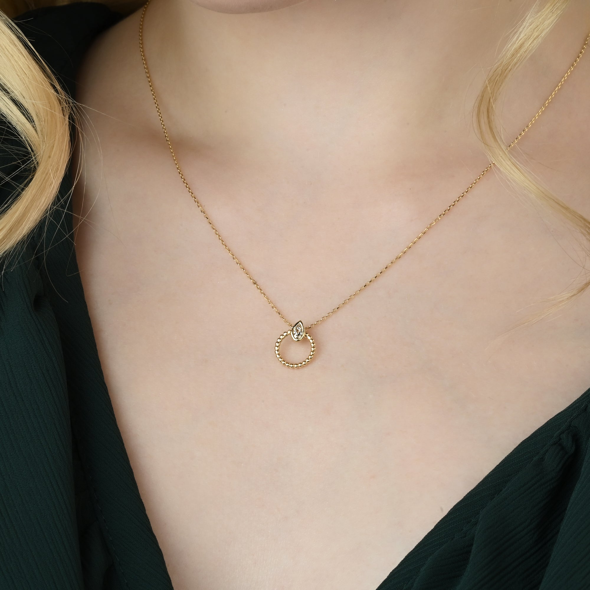 Mutluluk Çemberi Damla Kolye