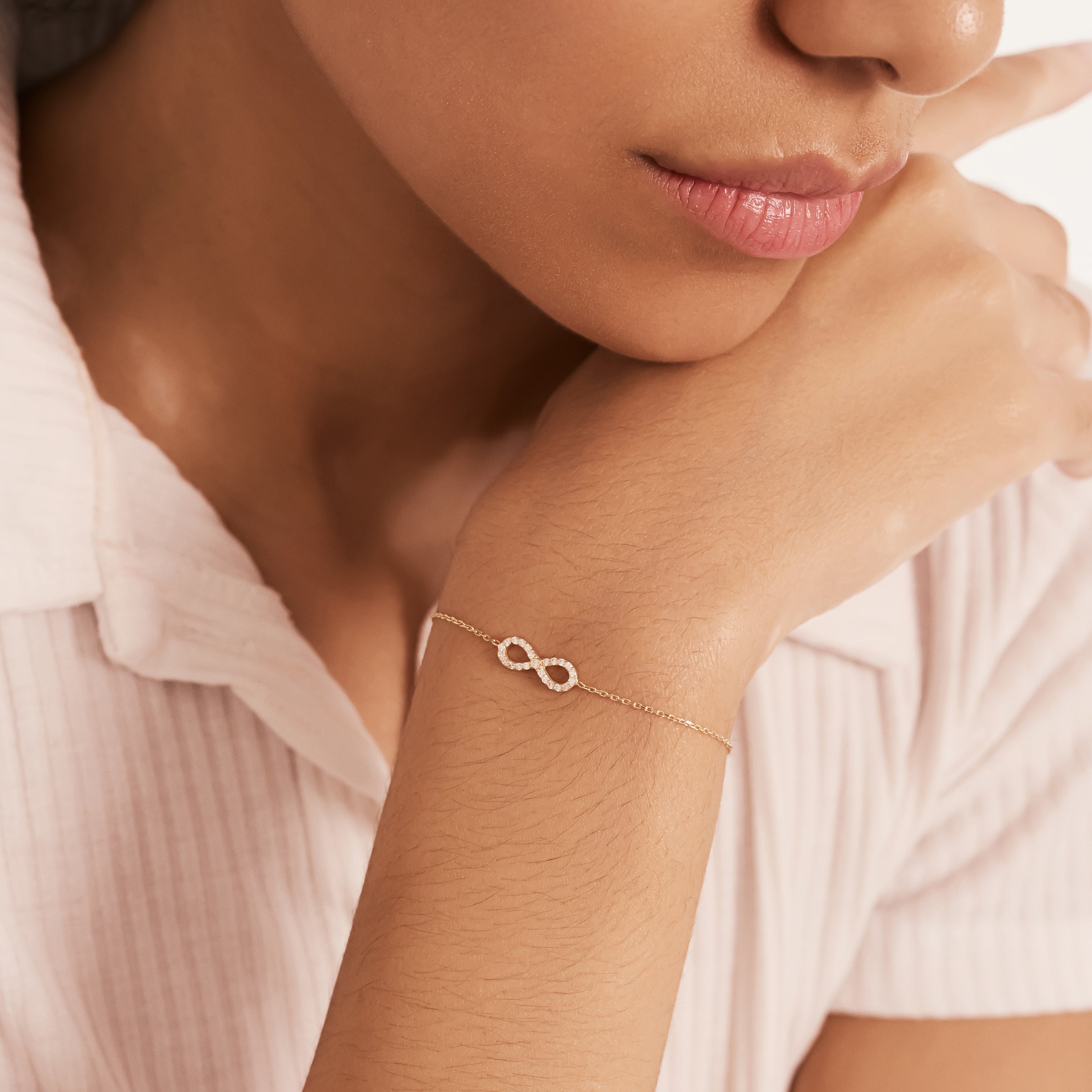 Sonsuzluk Minimal Altın Bileklik