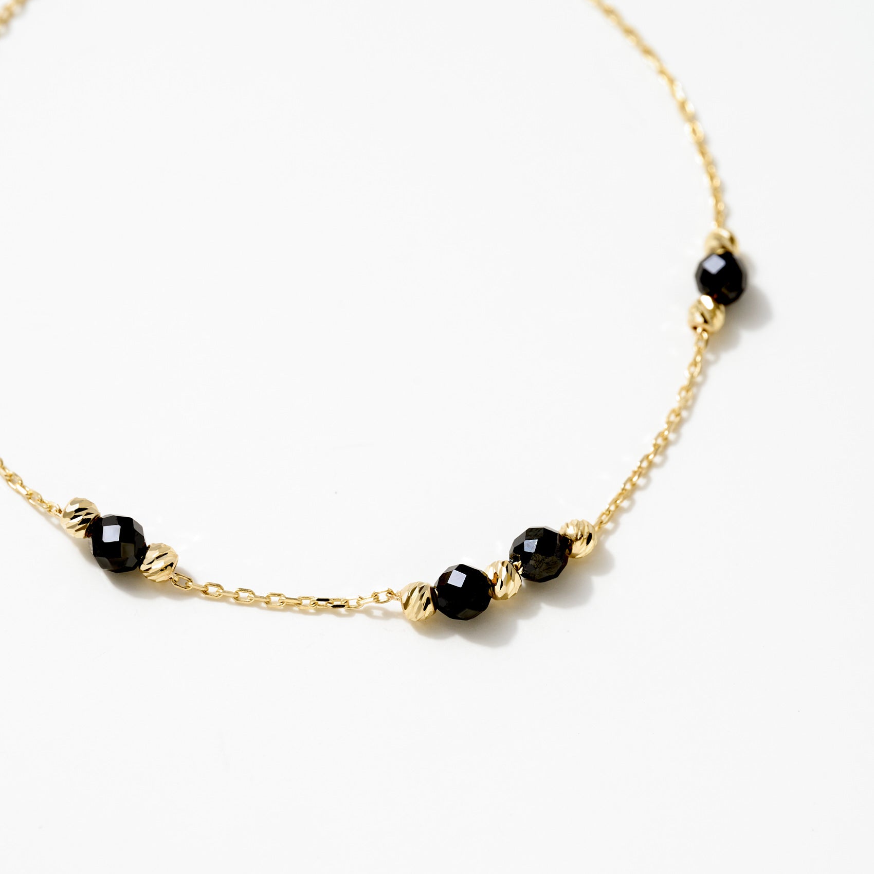 Taşlı Dorika Bileklik