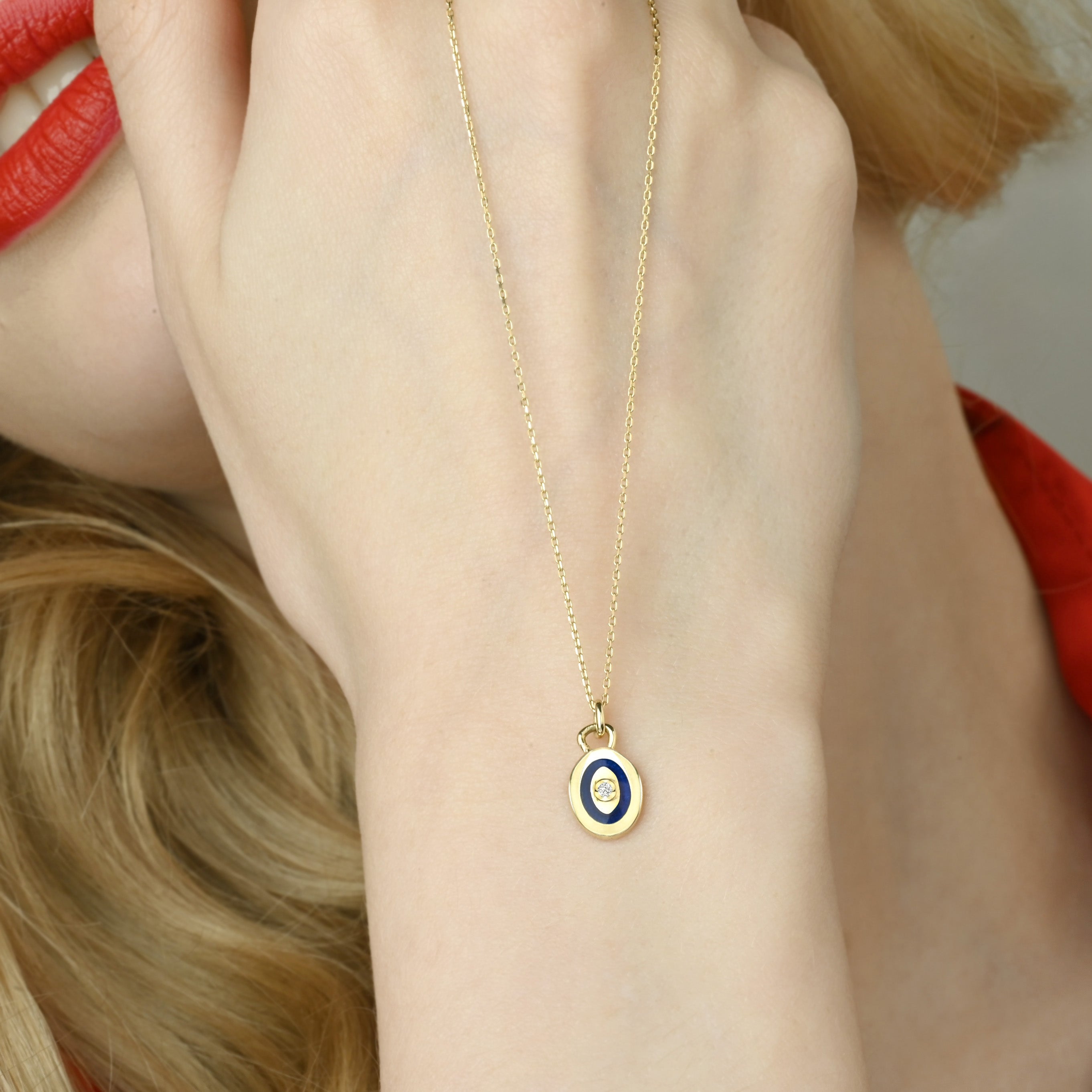 Elité Capsule Aire Kolye