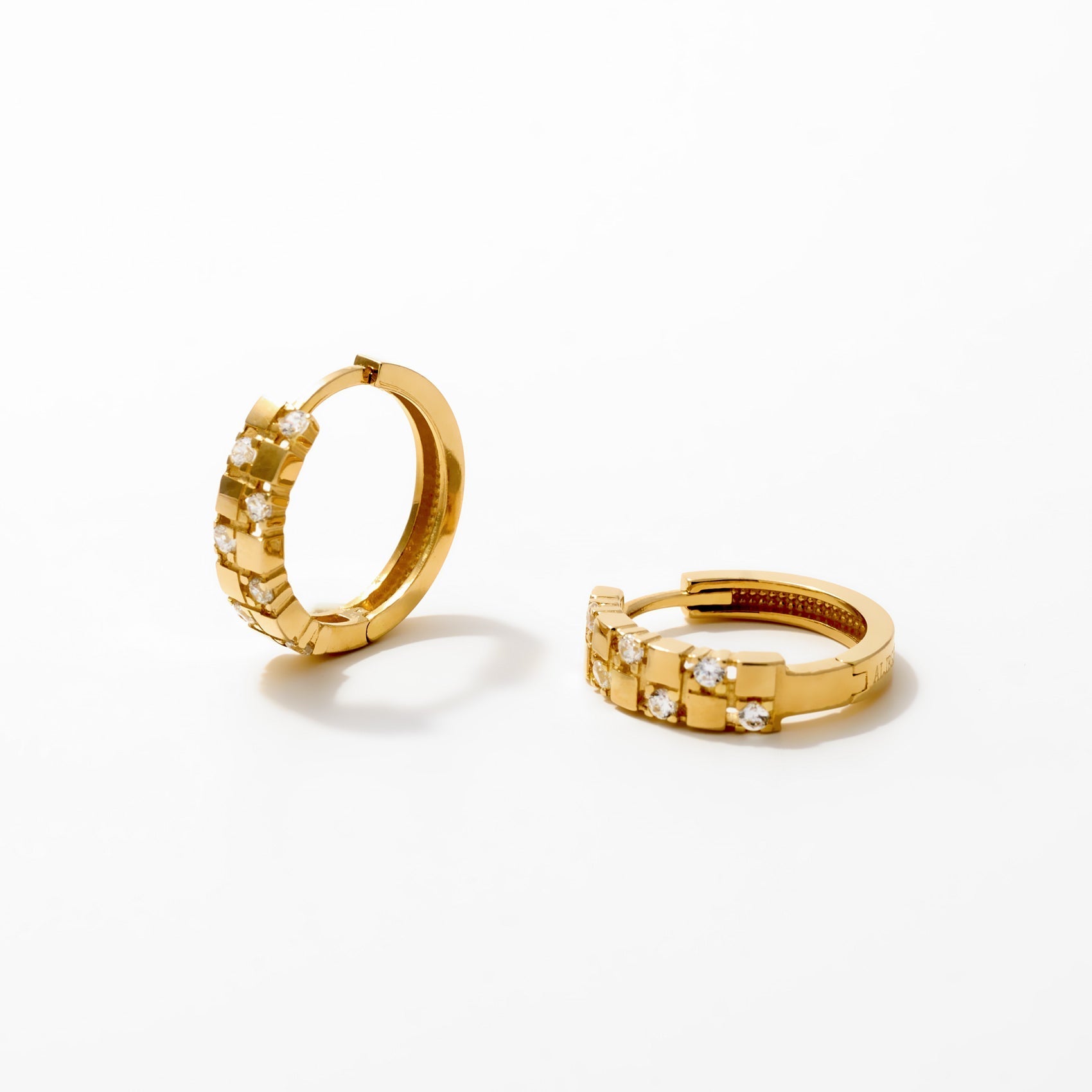 Damalı Taşlı Küpe