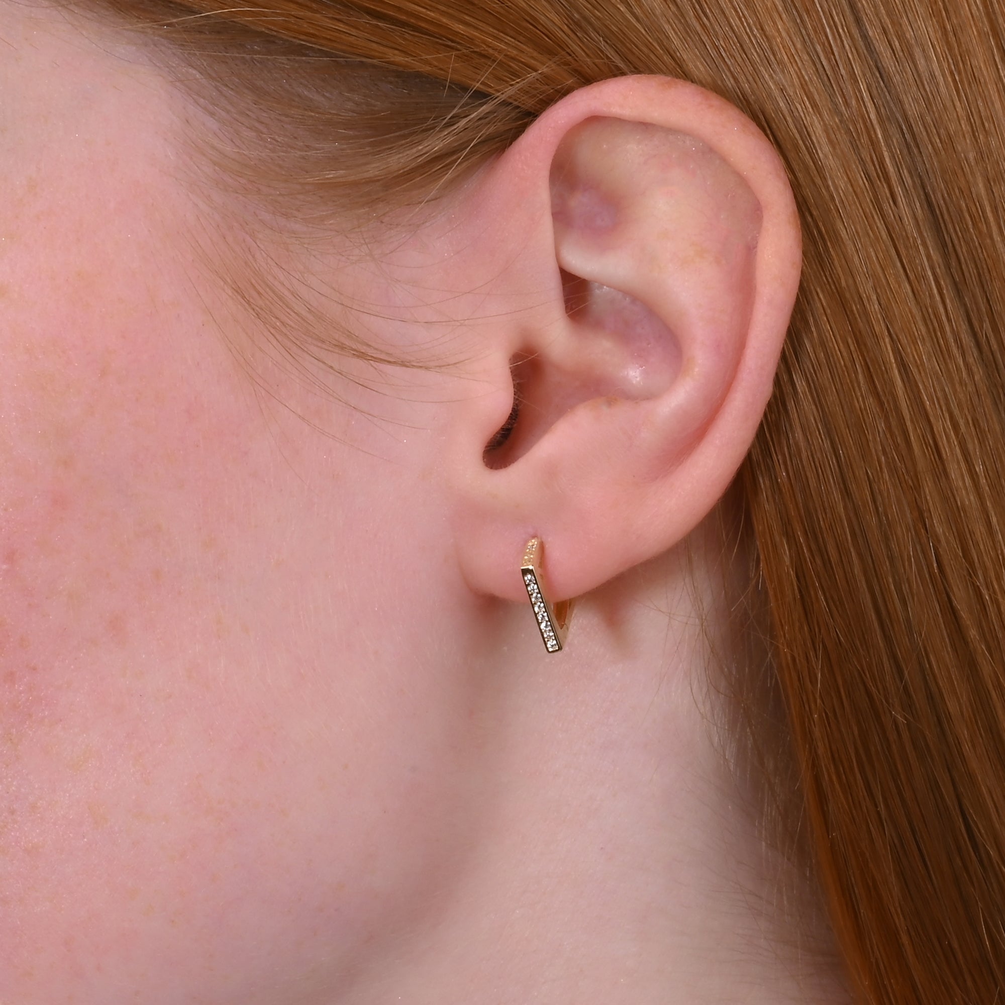 Taşlı Mini Elmas Kesim Küpe