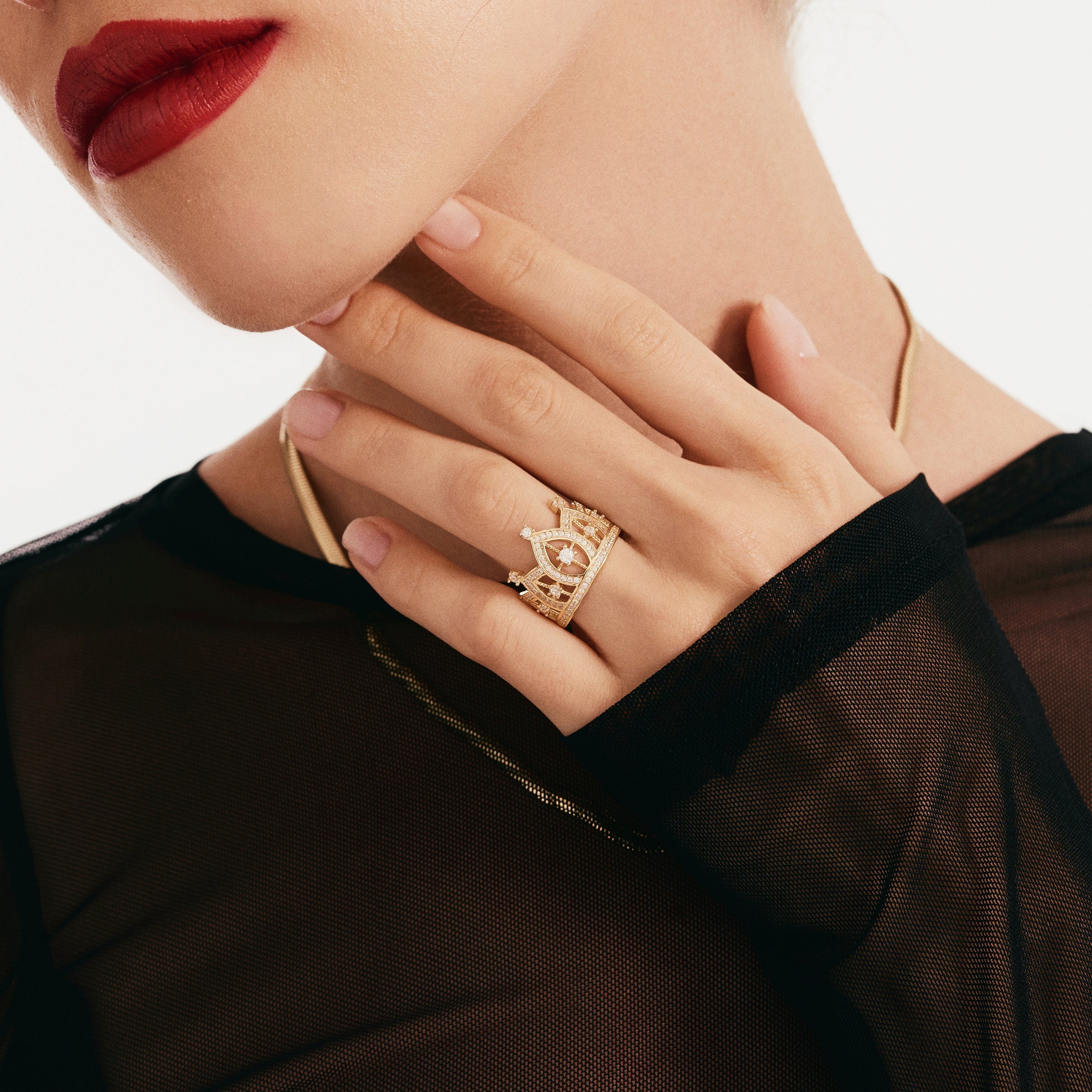 Kraliçe Taç Altın Yüzük