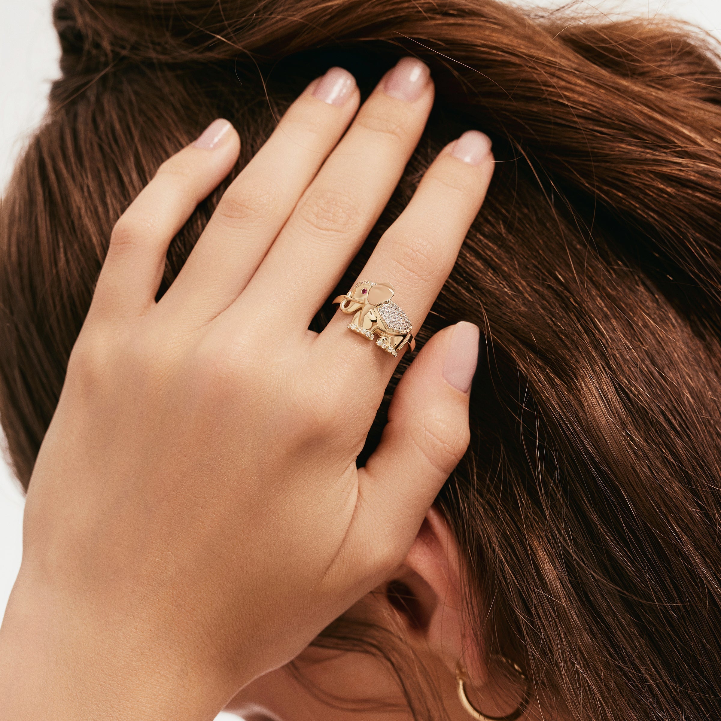 Taşlı Fil Altın Yüzük