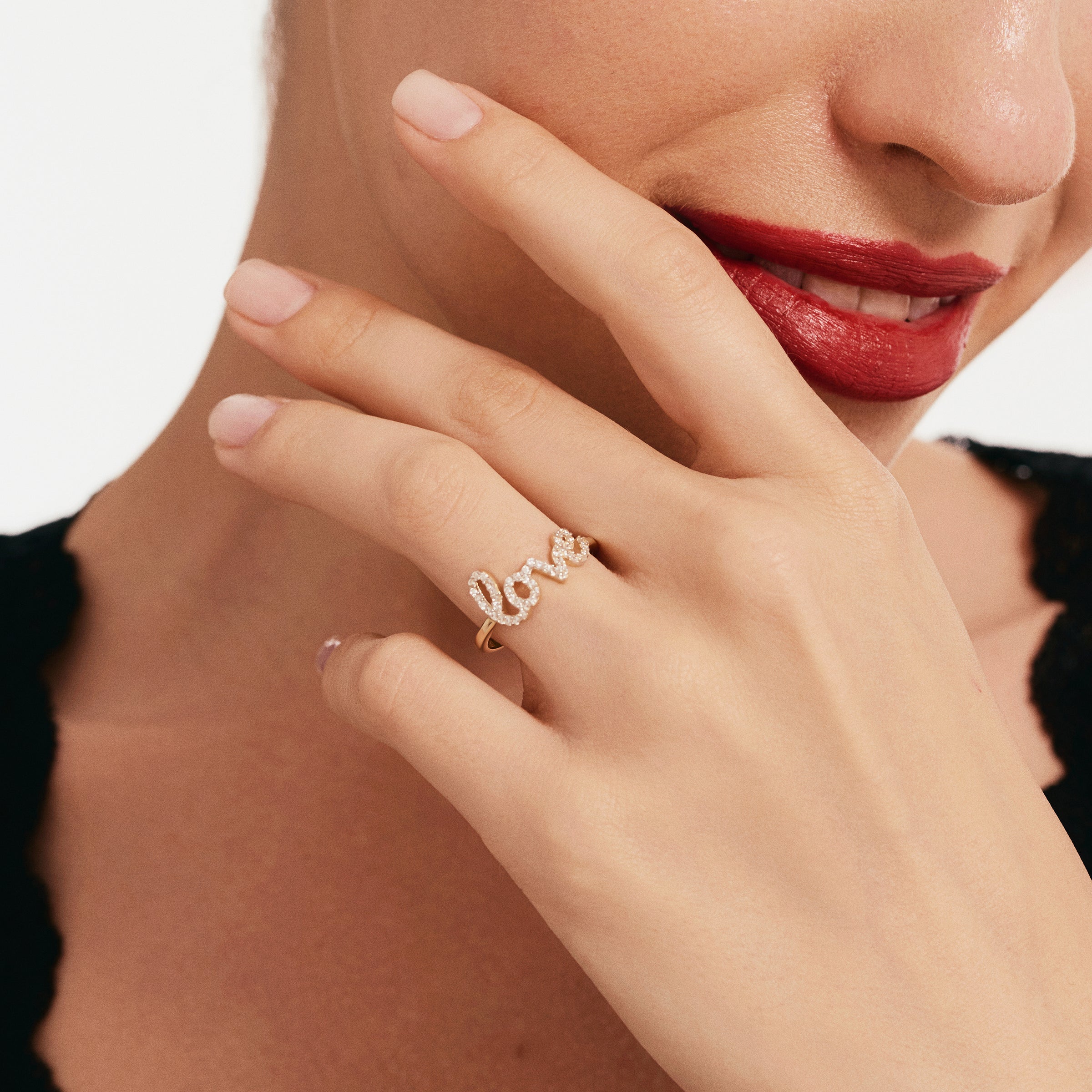 Taşlı Altın Aşk Yüzük