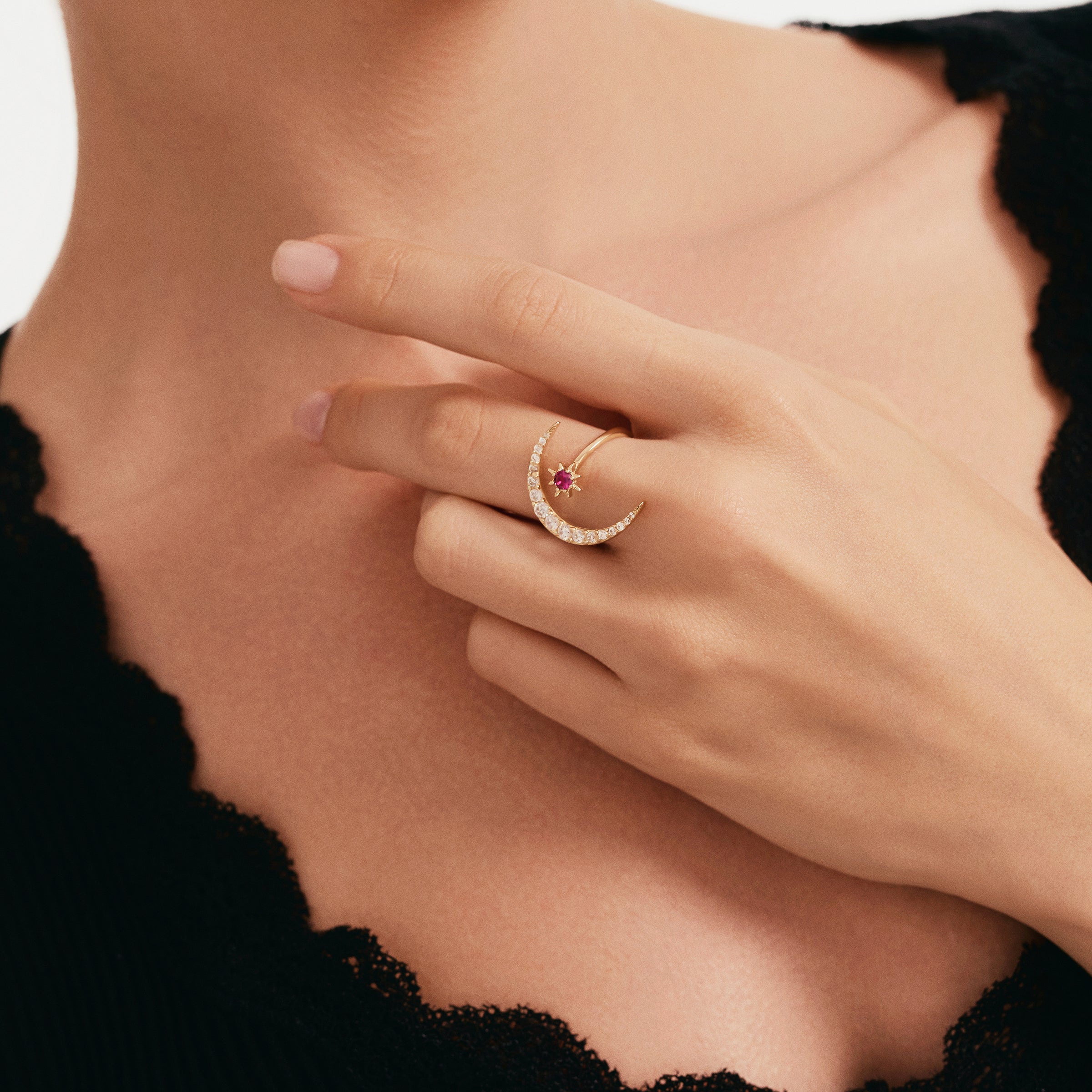 Ay-Yıldız Ölçüsüz Tasarım Yüzük