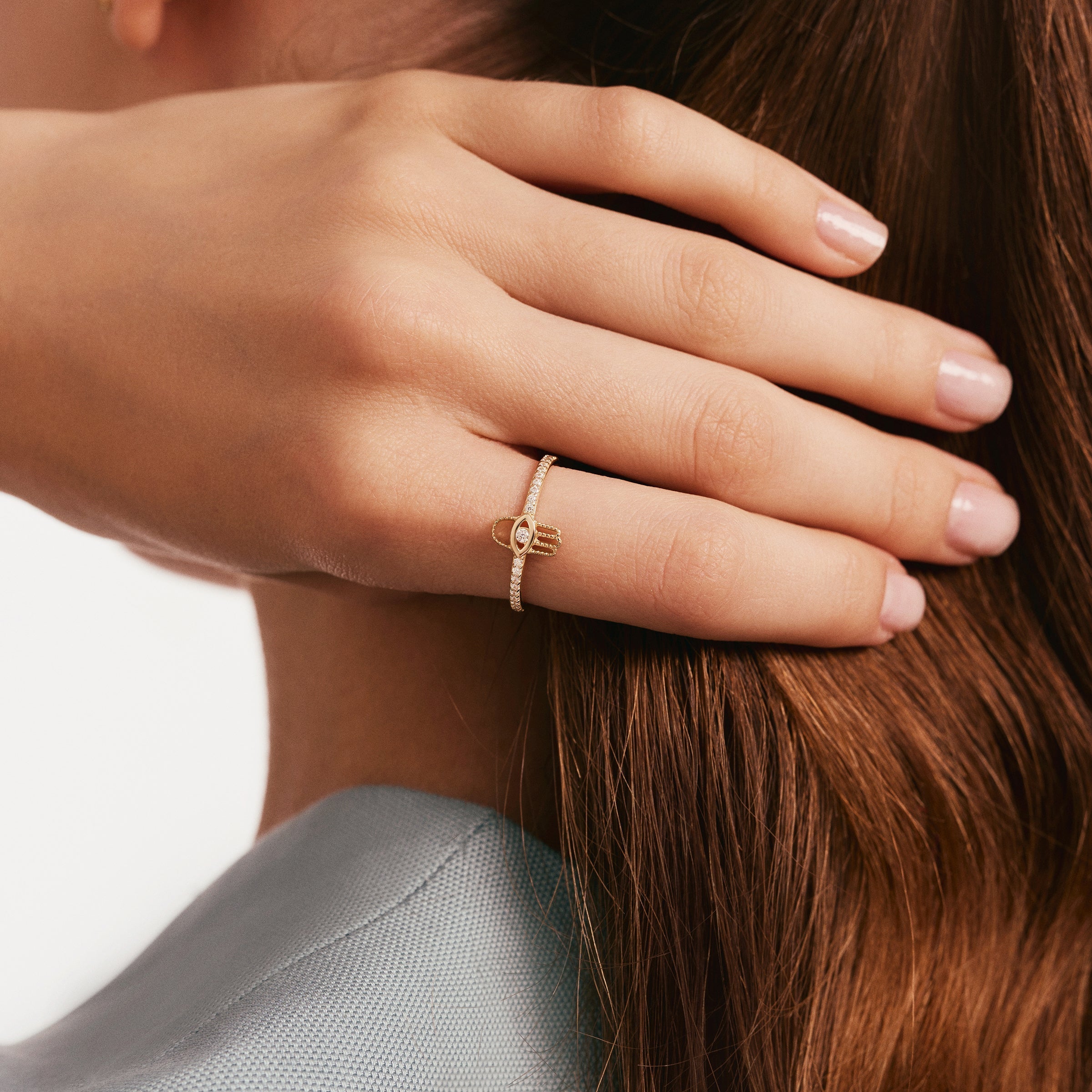 Fatma'nın Eli Taşlı Altın Yüzük