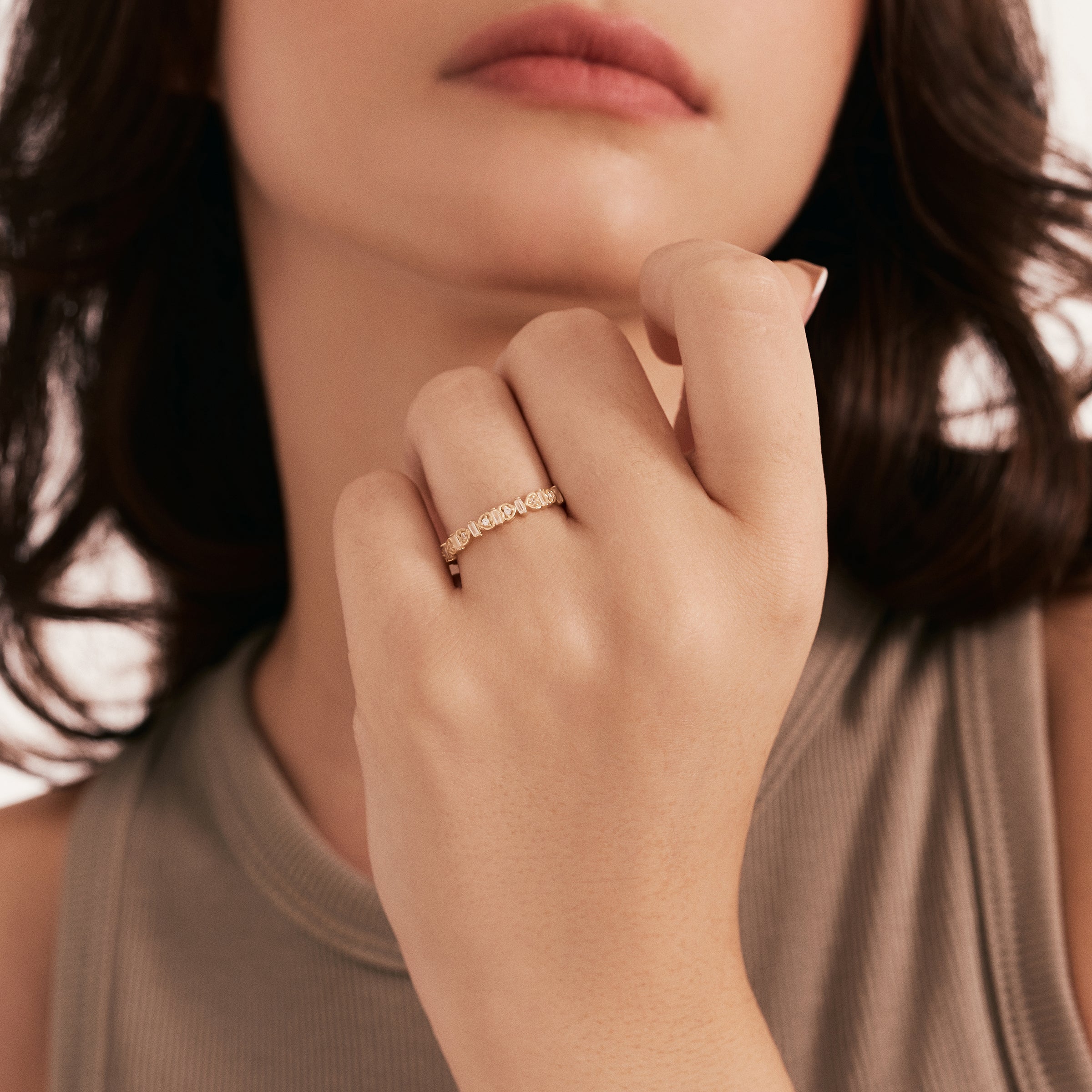 Kalpli Bagetli Minimal Altın Yüzük