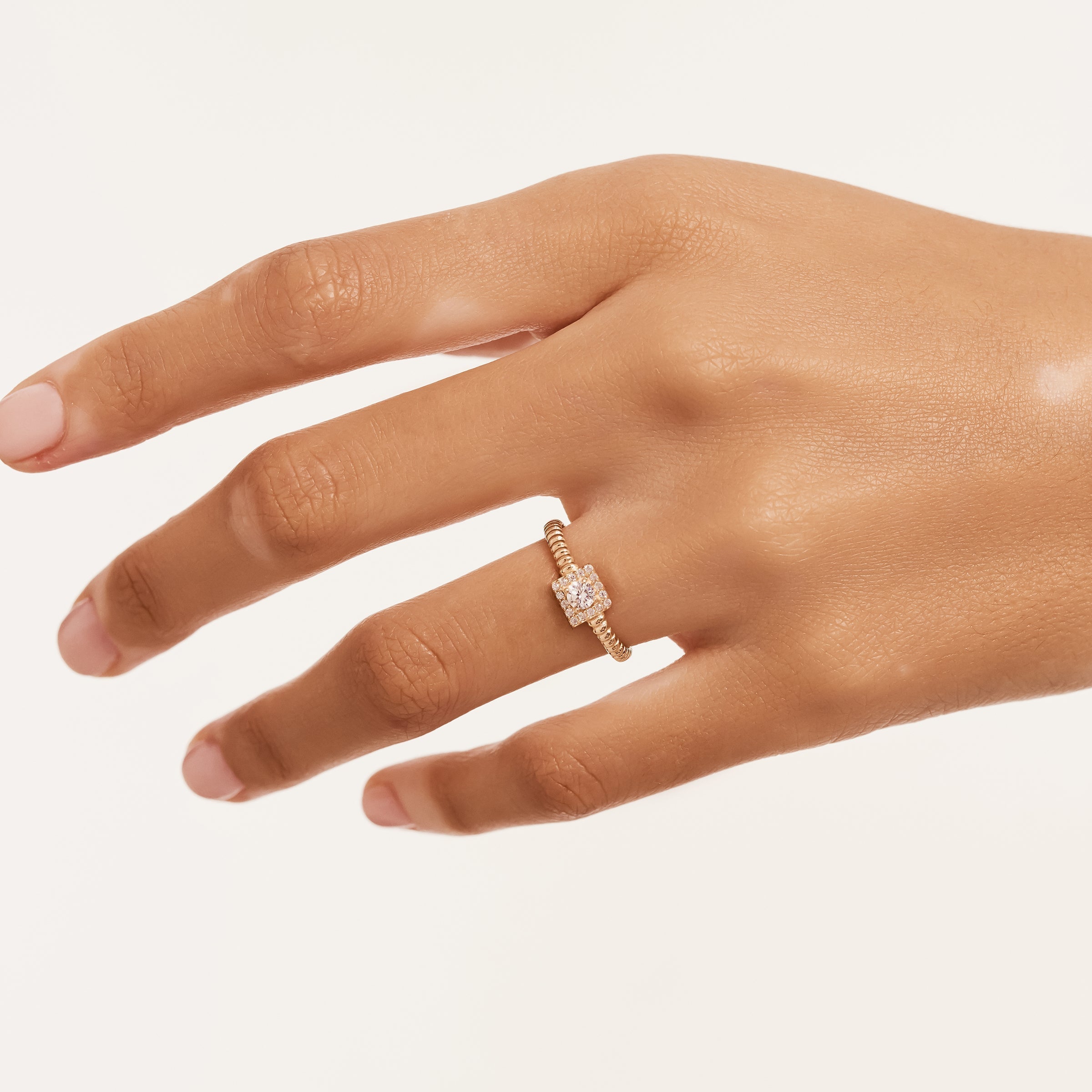 Tektaş Minimalist Altın Yüzük