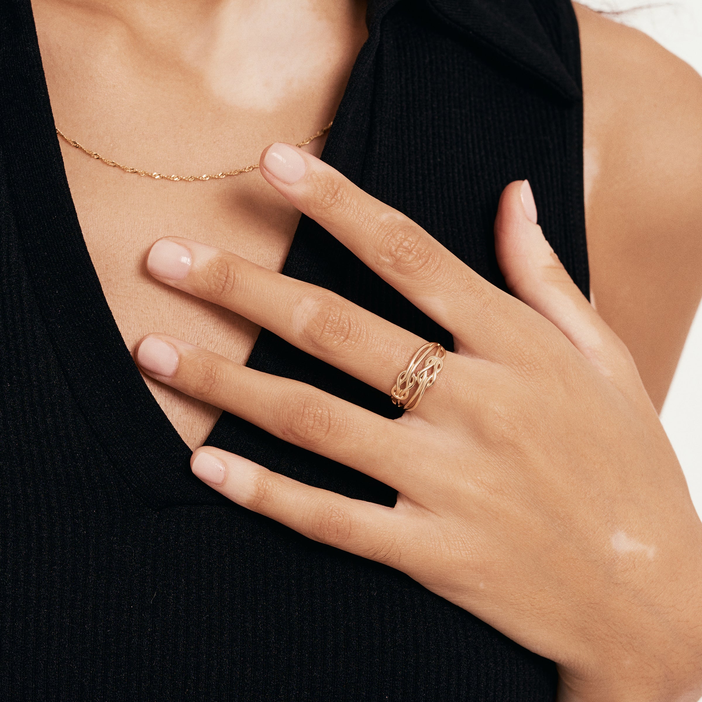 Sonsuzluk Simgeli Tasarım Altın Yüzük