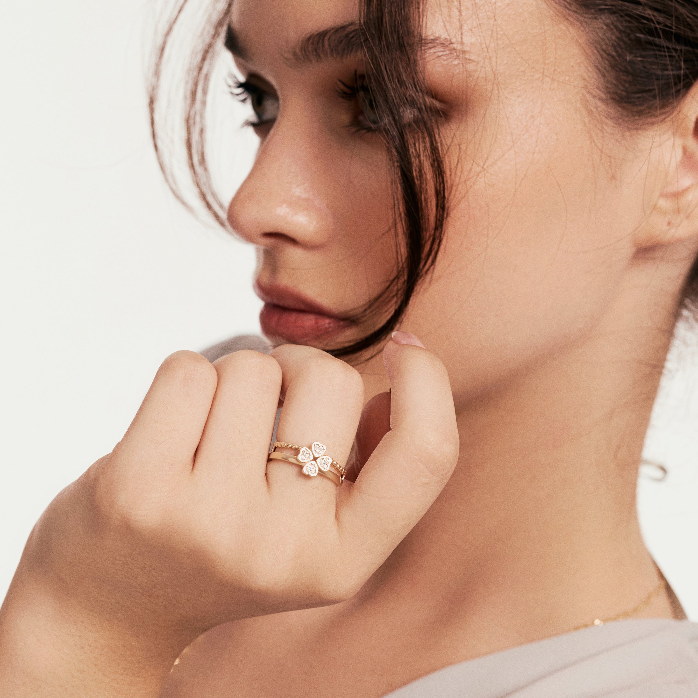 Çitf Sıralı Yonca Altın Yüzük