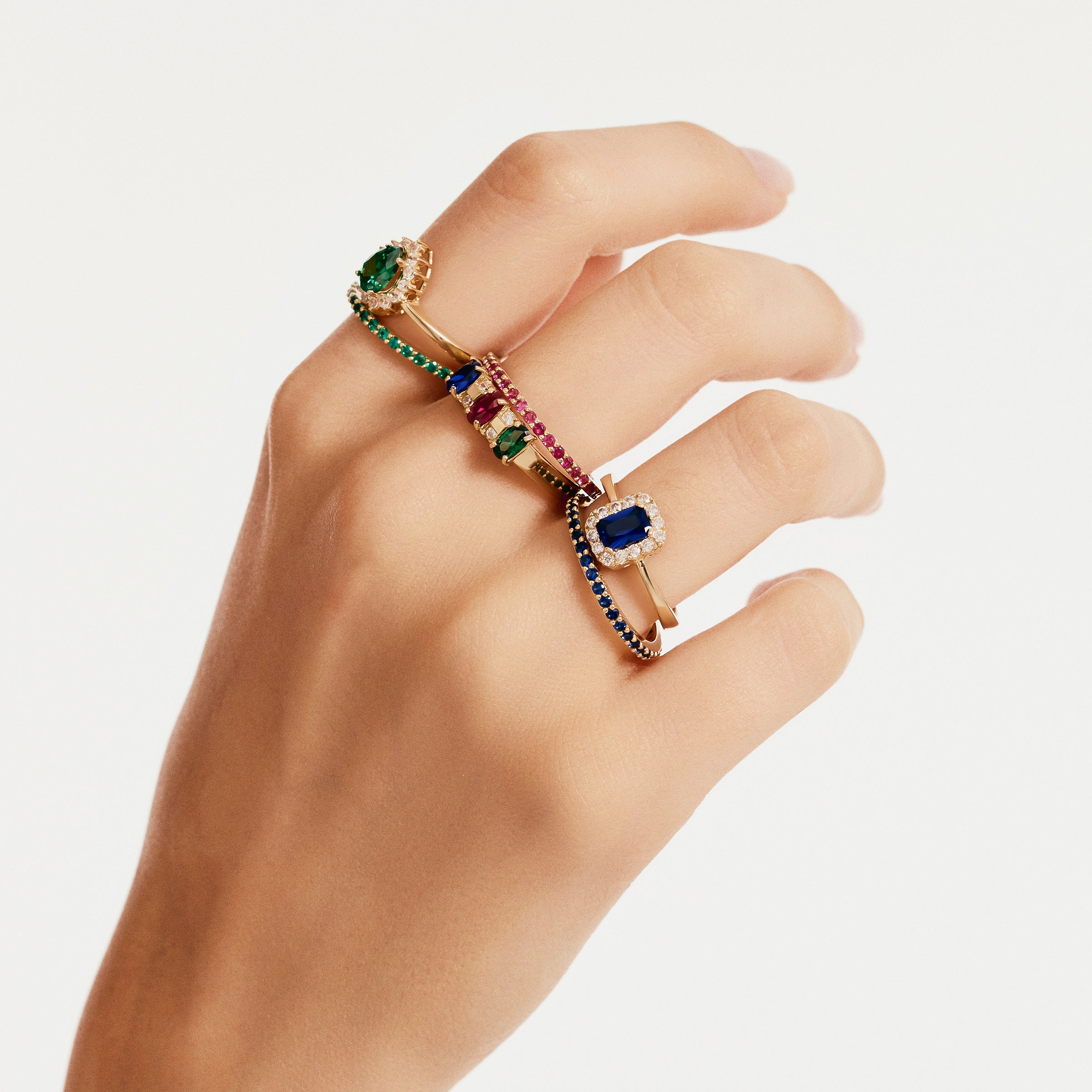 Safir Taşlı Baget Altın Yüzük